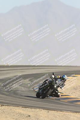 media/Jan-09-2025-Racers Edge (Thu) [[9e316ffd38]]/3-B Group/Session 4 (Turn 12 The Slide)/